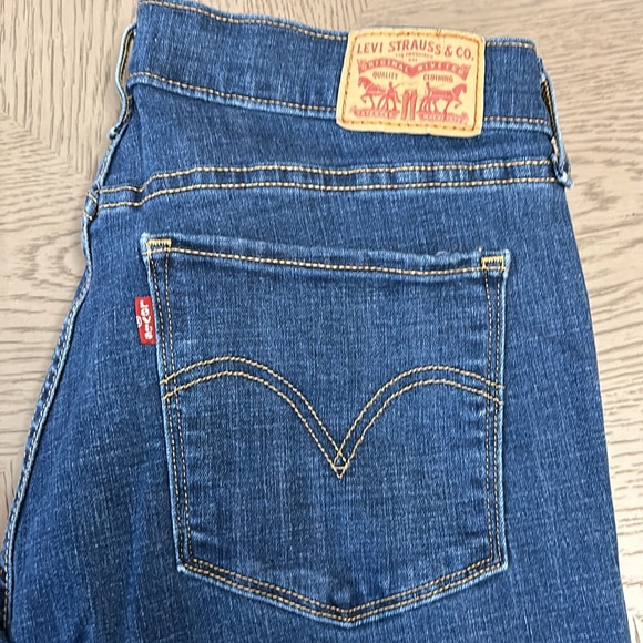 Levi’s Classic Bootcut - 14 - Medium Indigo - Picture 4 of 7